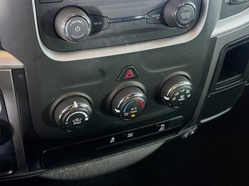 Used 2024 RAM 1500 Classic Warlock image 22