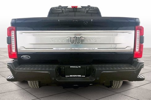 Used 2025 Ford F350 King Ranch image 4
