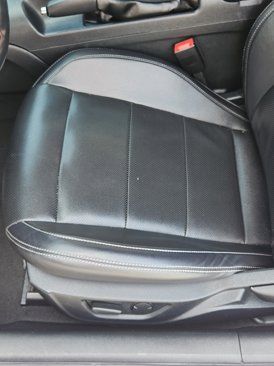 Used 2022 Ford Mustang Premium image 41