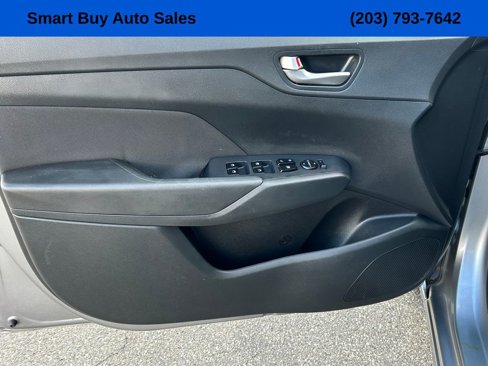 Used 2022 Hyundai Accent SEL image 14