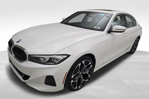 Certified 2025 BMW 330i xDrive Sedan w/ Convenience Package image 5