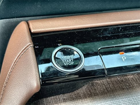 New 2025 Lincoln Navigator Reserve image 31