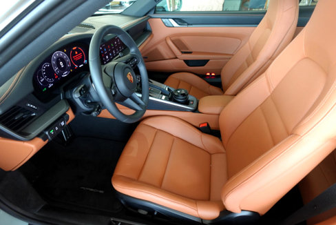 Used 2025 Porsche 911 Carrera image 22