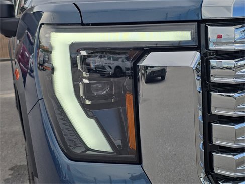 New 2026 GMC Sierra 2500 Denali w/ Denali Reserve Package image 11
