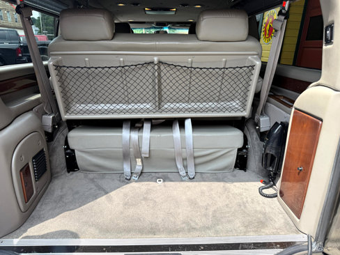 Used 2004 Chevrolet Express 1500 w/ LS Preferred Equipment Group image 30