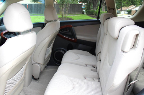 Used 2008 Toyota RAV4 Limited image 10