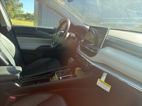 Certified 2022 Jeep Compass Limited image 15