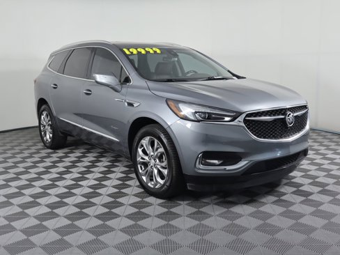 Used 2018 Buick Enclave Avenir w/ Avenir Technology Package image 3