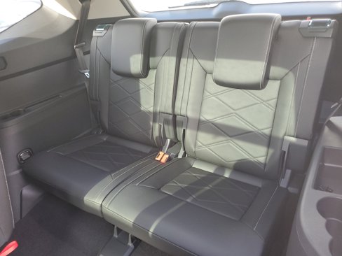 New 2026 Volkswagen Atlas SE image 10