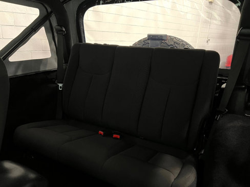 Used 2015 Jeep Wrangler Sport w/ Connectivity Group image 17
