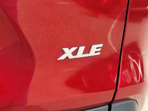 Certified 2021 Toyota RAV4 XLE Premium image 13