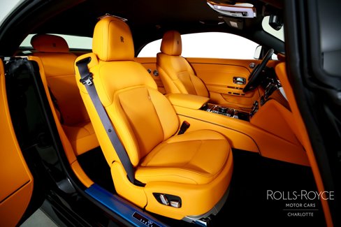 New 2025 Rolls-Royce Spectre Black Badge image 24