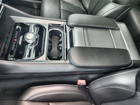 New 2025 Jeep Wagoneer Series III image 30