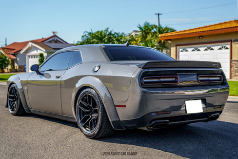 Used 2018 Dodge Challenger SRT Hellcat image 6