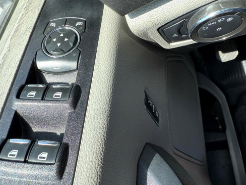 Used 2022 Ford F250 XL w/ Power Equipment Group image 22