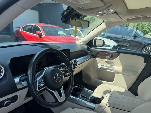 Used 2022 Mercedes-Benz GLB 250 4MATIC image 20