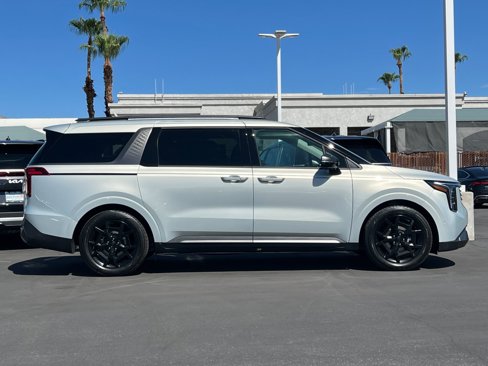 New 2026 Kia Carnival SX Prestige image 2