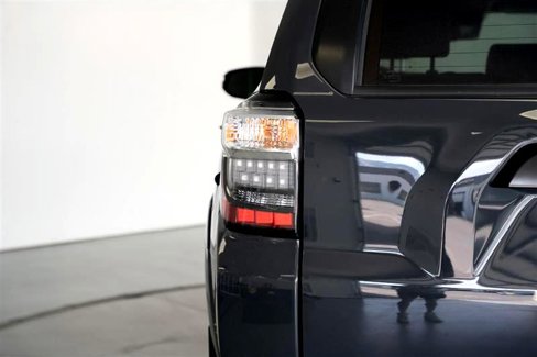 Used 2024 Toyota 4Runner TRD Off-Road Premium image 11