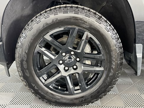 Used 2024 Chevrolet Silverado 1500 RST w/ Z71 Off-Road Package image 37