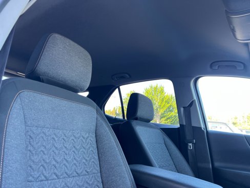 Used 2022 Chevrolet Equinox LT image 17