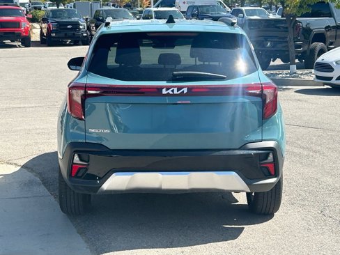 Used 2025 Kia Seltos EX w/ EX Sunroof Package image 4