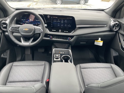 New 2026 Chevrolet Equinox LT w/ Convenience Package II image 17