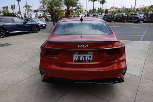 Used 2024 Kia Forte GT-Line w/ GT-Line Premium Package image 10