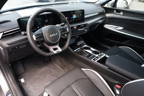 New 2026 Kia K5 GT-Line image 10