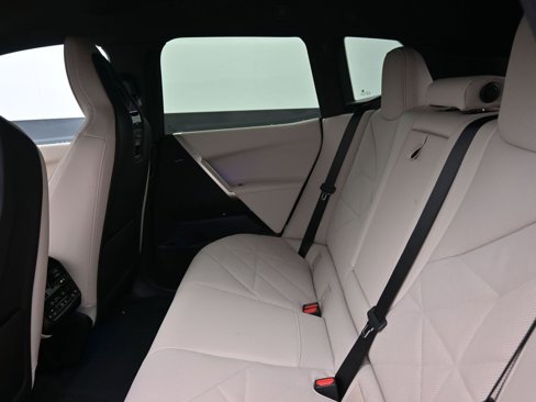 New 2026 BMW iX xDrive45 image 19