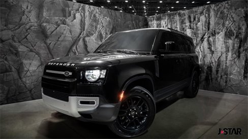 Used 2022 Land Rover Defender 110 S image 1