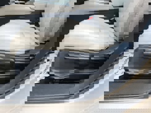 Used 2019 Honda Accord LX image 18
