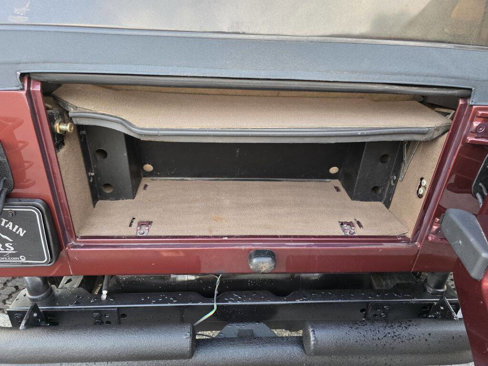 Used 2002 Jeep Wrangler X image 18