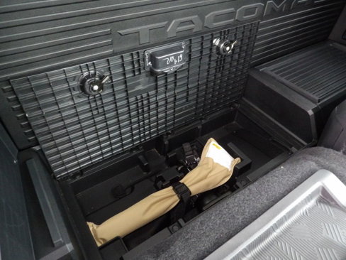 Used 2024 Toyota Tacoma SR image 31
