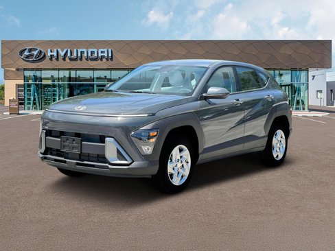 New 2025 Hyundai Kona SE image 1