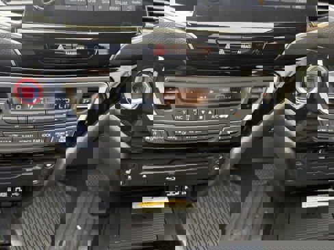 Used 2022 Honda Pilot Elite image 34