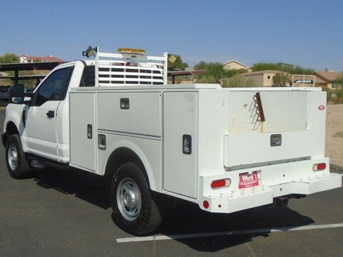 Used 2019 Ford F250 XL image 3