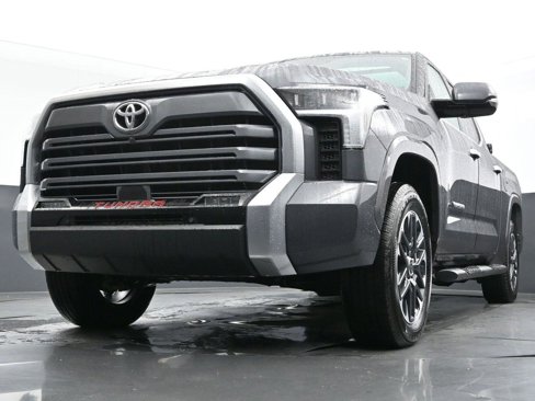 Used 2023 Toyota Tundra Limited image 78