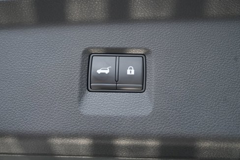 Used 2023 INFINITI QX60 Sensory w/ Vision Package image 16