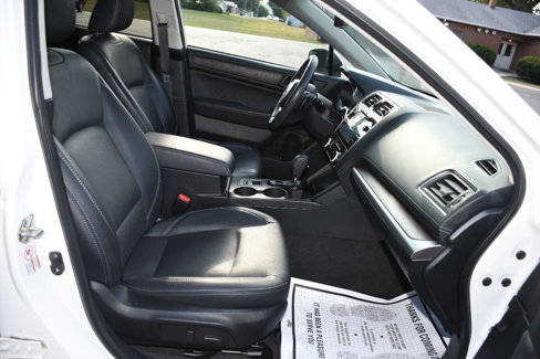 Used 2019 Subaru Outback 3.6R Limited w/ Popular Package #2 image 23