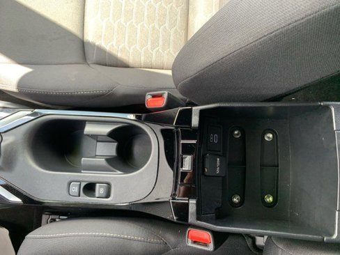 Used 2023 Toyota Corolla SE image 39
