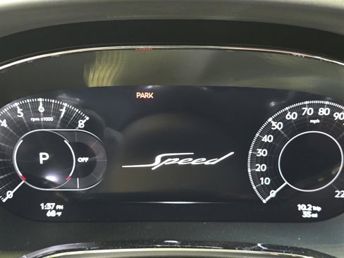 New 2025 Bentley Flying Spur Plug-In Hybrid image 11