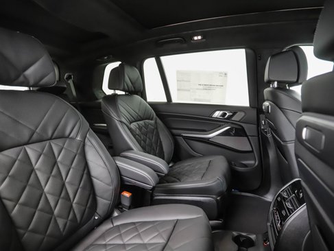 New 2026 BMW X7 xDrive40i w/ Executive Package image 35