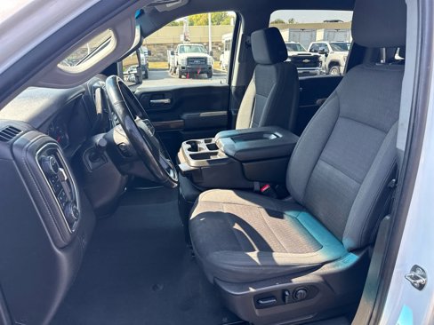 Used 2023 Chevrolet Silverado 2500 LT w/ Convenience Package image 14