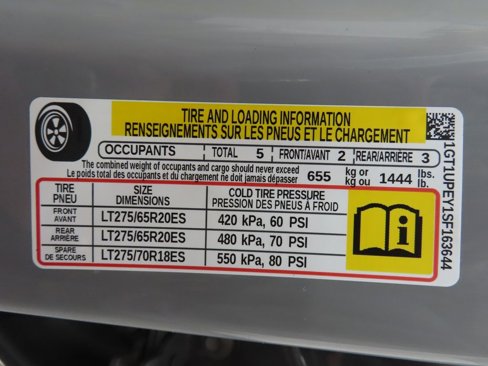 Used 2025 GMC Sierra 2500 AT4 image 81