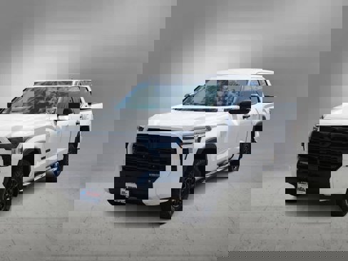 New 2025 Toyota Tundra SR5 image 4
