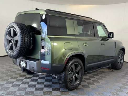 New 2026 Land Rover Defender 110 S image 8