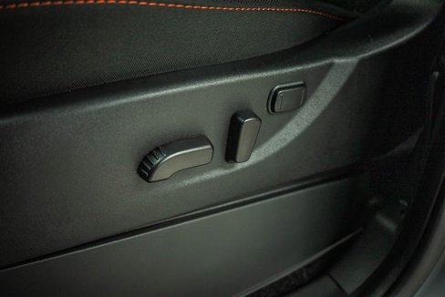 Used 2025 Nissan Frontier PRO-4X image 15