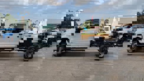 New 2025 Ford F350 XLT w/ XLT Value Package image 7