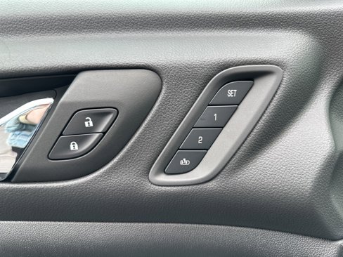 Certified 2023 GMC Acadia SLT w/ Elevation Edition image 19