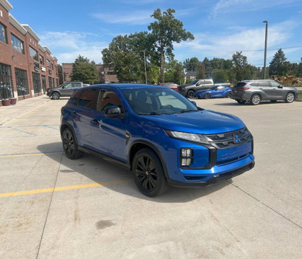 Used 2020 Mitsubishi Outlander Sport Black Edition image 4